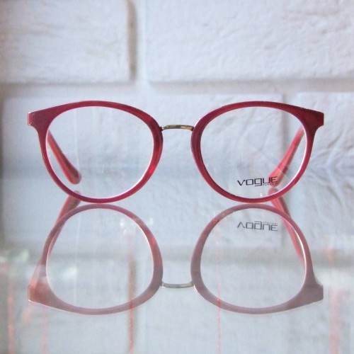 Okrągłe bordowe okulary Vogue z metalowym mostkiem VO 5167 2555.jpg