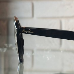 Czarne okrągłe okulary przeciwsłoneczne Ray-Ban z pochylonym frontem - podwójny złoty mostek RB4256 601-71.jpg