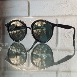 okrągłe czarne okulary przeciwsłoneczne Ray-Ban - podwójny złoty mostek RB 4256 601-71.jpg