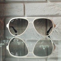 Białe okulary przeciwsłoneczne Ray-Ban Cats5000 RB 4125 722-32.jpg