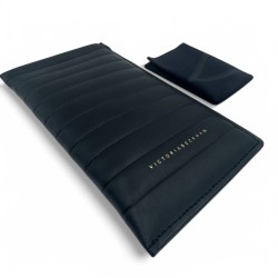 Etui Victoria Beckham.jpg